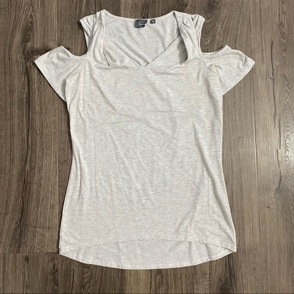 strazzi Tops - Womens Strazzi cross cross top size medium